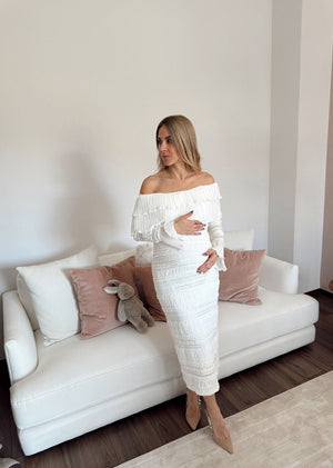 Vestido off shoulders blanco encaje