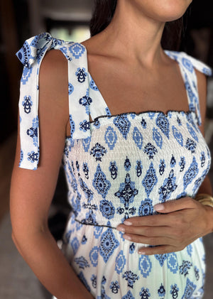 Vestido estampado azul tirantes moño