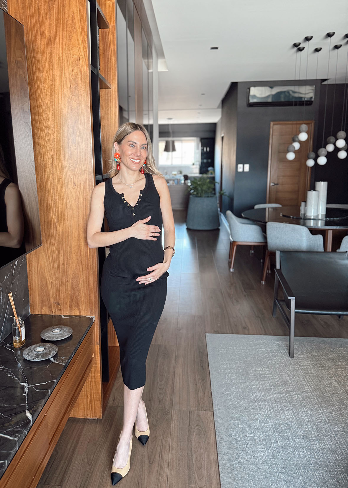Vestido negro midi canale botones