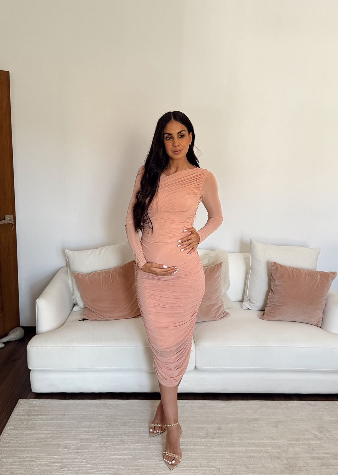 Vestido midi pegado tul melón